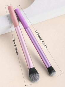Pinceles de alta calidad, que incluyen pinceles para polvo, pinceles para rubor, pinceles para contorno, pinceles para sombras de ojos y pinceles para iluminador, te ayudan a crear el look de maquillaje perfecto.Set de pinceles de maquillaje - Un imprescindible para viajes y vuelta al colegio - Multicolor - Ver 5