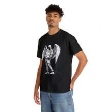 Hip-Hop-T-Shirt mit Engelsflügeln: Urbanes Graffiti-Kunst-T-Shirt 
 
 
          Analysieren Sie die Auflistung - Schwarz - Übersicht 2