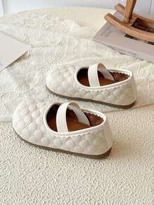 1 Pair Girls' Diamond Quilted Embroidered Mary Jane Shoes, Soft Sole Anti-Slip Princess Leather Shoes - Beige - View 4