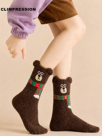 1 Pair Women's Comfortable Solid Color Warm Soft Fleece Socks, With Scarf Stitching And Bear Embroidery On Cuff, Cozy Fluffy Short Socks