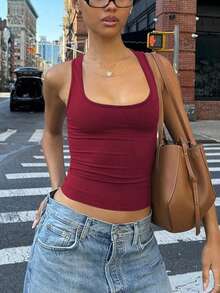 女款休閒純色修身短版上衣，性感細肩帶露腰街頭風，適合日常穿著與夏季度假 - 酒紅色 - 查看 2
