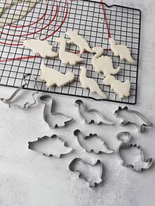1 Set 430 Stainless Steel 8pcs Mini Dinosaur Series Cookie Cutters, Suitable For Baking, Candy Making And Cake Decorating, Stainless Steel Pastry Cutter Set, Baking Molds, Cookie Cutters, Baking Tools, Kitchen Accessories - Silver - View 7