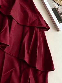 Summer New Plus Size Solid Color Ruffled Multi-Layered Tiered Cake Shorts Off-Shoulder Elegant Sexy Romper - Burgundy - View 9