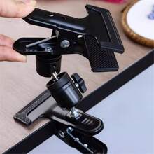 The Metal Embroidery Hoop Holder Is A Desktop Stand With An Adjustable 360-Degree Rotation Angle, For Desktop Crafts And Needlework. - Fixing Clips - View 3