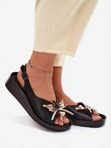 Elegante und bequeme Damen-Sandalen aus Leder S.Barski KV61-6045 mit dekorativer Verzierung auf einem zarten Keilabsatz Gold Schwarz - Schwarz - Übersicht 7