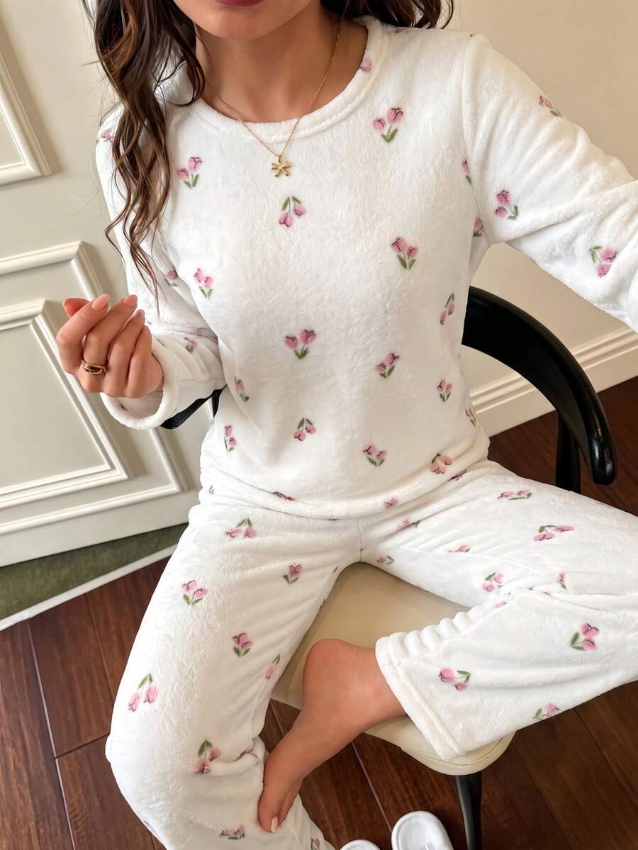 Ditsy Floral Coral Fleece Pajama Set, Women's Autumn/Winter Thickened Warm Plush Loungewear - White - View 1