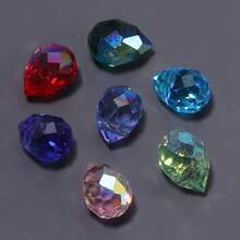 20 piezas de cuentas de vidrio facetado brillante con forma de lágrima de fresa de 8x11mm en colores vibrantes, se pueden usar como decoración de ventana, decoración colgante, cuentas de cristal artificial - Cuentas para hacer joyas DIY y combinaciones de cuentas, adecuadas para hacer pulseras únicas, aretes, teléfonos de cristal, accesorios para el cabello, tocados, colgantes, decoración de ropa y manualidades - Perfectas para proyectos creativos y accesorios de moda - gotas de agua con perlas de fresa - Ver 9