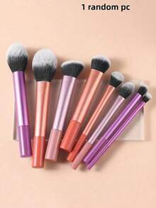 Pinceles de alta calidad, que incluyen pinceles para polvo, pinceles para rubor, pinceles para contorno, pinceles para sombras de ojos y pinceles para iluminador, te ayudan a crear el look de maquillaje perfecto.Set de pinceles de maquillaje - Un imprescindible para viajes y vuelta al colegio - Multicolor - Ver 7