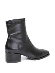 Bottines Chaussettes Minimalistes à Talon Bloc – L'Élégance Citadine Confortable - أسود 2592A - مشاهدة 4