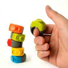 Dog Training Clicker Ring Wearable Pet Clicker For Positive Reinforcement Cat Obedience Training Aid Hands Free Clicker Tool For Puppy Training Professional Pet Trainer Supplies Clickable Finger Ring For Dog Cat Agility Training Device Essential - Multicolor - View 2