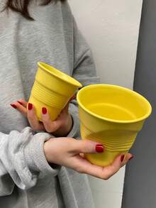 1pc Ins Style Pleated Twisted Ceramic Mug, Niche Coffee Cup For Home Afternoon Tea Milk Tea, Minimalist Solid Color Water Cup, Creative Textured Design Cup, Versatile Drinking Cup, Couple/Best Friend Matching Gift, Home/Office Breakfast Beverage Cup, Photo-Worthy Tableware, Multi-Color Options, Versatile Home Decor Gift - Multicolor - View 9