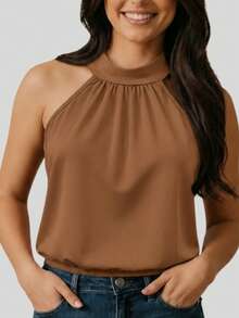 Blusa Feminina Gola Alta Halter Sem Mangas em Suplex Liso Elegante - Chocolate - Visão 5