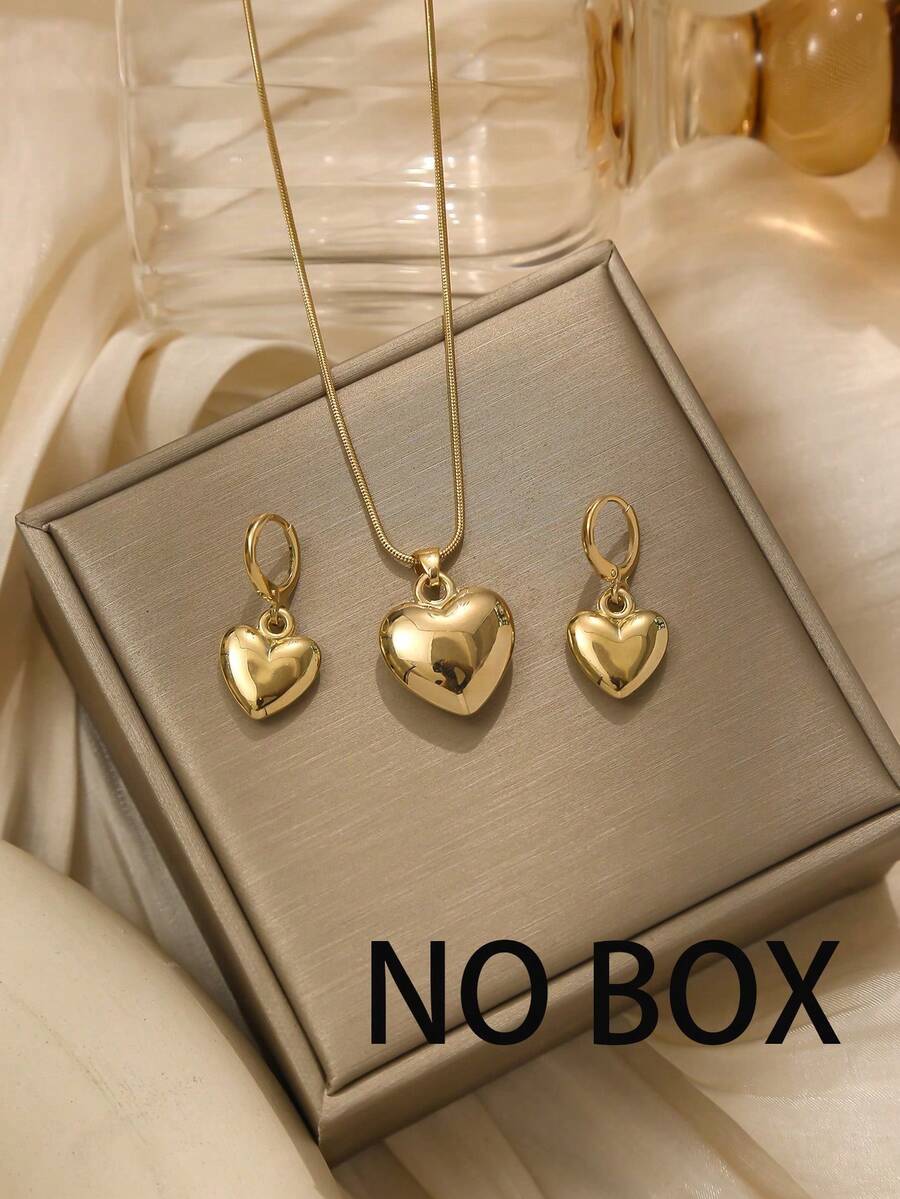 3pcs Minimalist Elegant Heart Necklace Set, Gentle Style Accessory, Daily Wear For Girls And Valentine's Day Holiday Accessory, Commemorative Gift - Gold - View 1