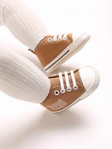 Brown & White Contrast Cartoon Bear Infant Canvas Shoes, 0-12 Months Newborn Soft Sole Pre-Walker Shoes, Breathable Anti-Slip Toddler Walking Shoes - Brown - View 9