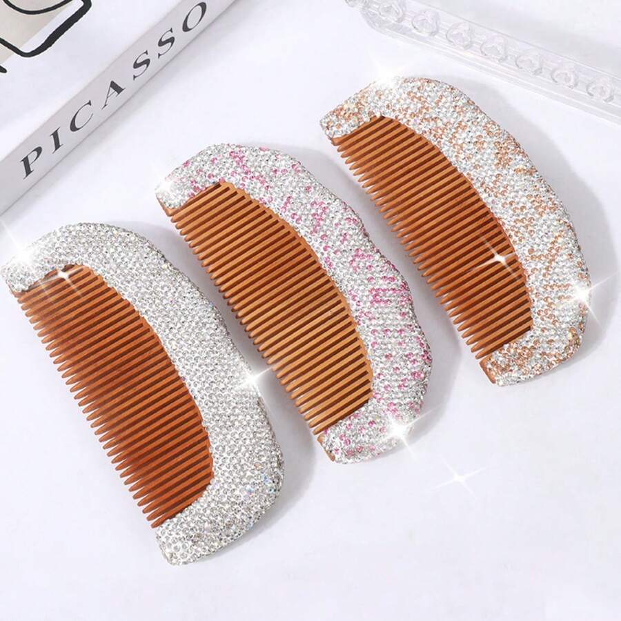 1 pièce Peigne de massage incrusté de strass brillant, brosse à cheveux en bois naturel, essentiel de voyage et de vacances, soin des cheveux, outil de coiffure, brosse à cheveux portable, massage du cuir chevelu Gua Sha, fournitures scolaires, cadeau pour le témoin de mariage