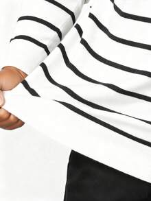 Men's Spring Autumn Fashion Minimalist Black Striped Crew Neck Long Sleeve Sweater - White - View 9