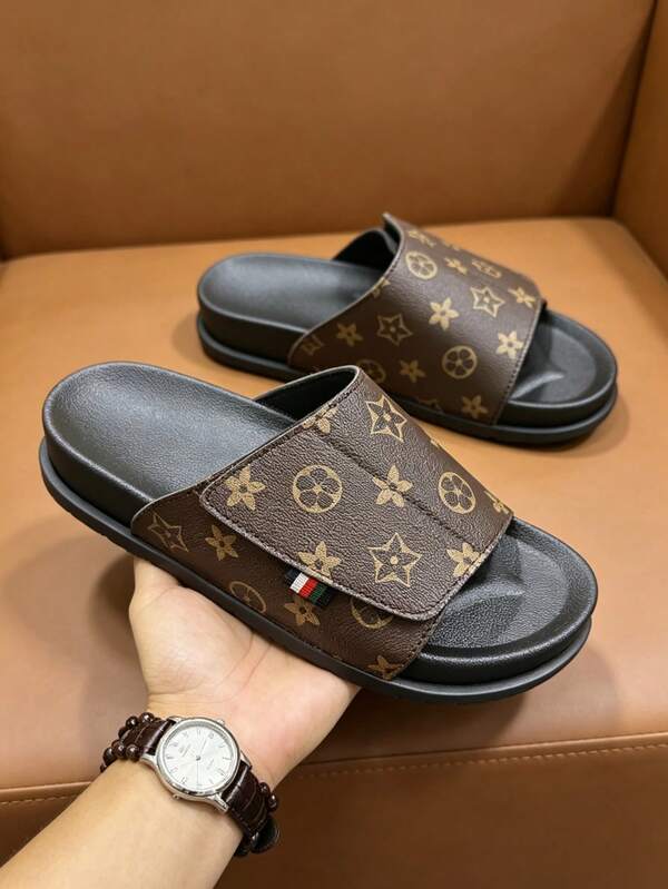 1 Pair Men's Casual Summer Slippers, New Flat Bottom Retro Versatile Korean Style Beach Sandals, Outdoor Wear Slouchy Soft Sole Beach Slippers, Open Toe Thick Sole Durable Comfortable Sandals, Simple Fashion Striped Large Size Men's Shoes For Outdoor And Daily Wear