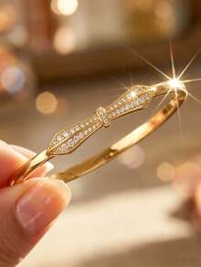 1pc Gold-Plated Copper Bracelet With Cubic Zirconia Bow Design, High-Quality Exquisite Jewelry, Ideal Gift For Wedding, Birthday, Valentine's Day Or Daily Wear For Friends, Family And Couples - Gold - View 6