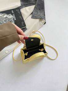 1件女款純色壓紋刺繡石紋手提包，肩背包、斜挎包，拉鍊開合，草編手提包，優雅女款休閒包，可收納女用錢包、化妝品、手機、零錢包，草編口袋，適合夏季海灘度假、購物、攝影，也是送給女友、媽媽的絕佳節日禮物 - 黃色 - 查看 6