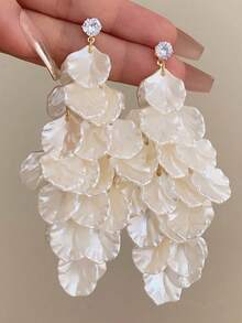 1 Pair Vintage Long Shell White Flower Pendant Earrings, Elegant Women's Jewelry, Suitable For Parties, Gatherings, Travel And Daily Wear - Style 1 - View 1