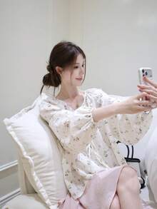 New Women's Spring/Summer Minimalist Elegant Printed Lightweight Cool-Touch Sun-Protective Breathable Blouse - Apricot - View 5