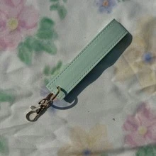 客製化字母 PU 皮革鑰匙圈，個性化手腕掛繩鑰匙圈，婚禮派對伴手禮，汽車鑰匙圈，中性皮革鑰匙圈 - 彩色 - 查看 17