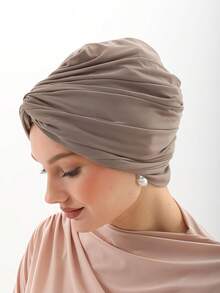 1 pieza Gorro turbante clásico minimalista de unicolor para mujer, diseño plisado completo de alta elasticidad, antideslizante, absorbente de sudor, transpirable, envoltura de cabeza plisada multicapa, hace que la cabeza se vea llena, combina perfectamente con el hiyab, tela de punto premium suave y cómoda de modal amigable con la piel, adecuado para uso diario - Beis - Ver 2