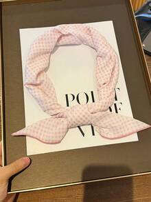 童話小狗卡通正方形女款圍巾，百搭時尚頭巾，保暖頸巾，裝飾性頸部披巾 - 淺粉色 - 查看 1