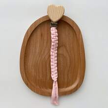 [Estilo de marco de madera con forma de corazón] 1 pieza Cadena de chupete de tela tejida a mano, opciones de varios colores, juguete mordedor de chupete con cordón anti-pérdida - Cadena para chupete con clip de madera en forma de corazón - Ver 13