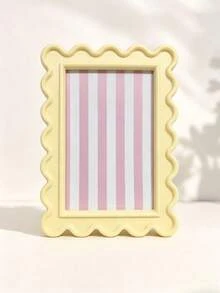 1pc Cute Wavy Edge Decorative Photo Frame, Fan-Shaped Edge Desktop & Wall Display Photo Holder, Art Picture Frame, Aesthetic Room Decor, Bookshelf Decor, Vanity Decor, Graduation Gift, Wedding Gift, Dorm Decor, Summer Home Accent - Multicolor - View 1