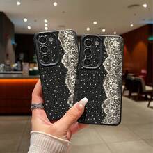 1pc TPU Material Retro Polka Dot Side Lace Pattern Phone Case Compatible With IPhone 17 Pro Max/17/16 Pro Max/15/13/12/11/ S20 FE/A15/S24/A55/ Note 11/Note 12/Note 13 Pro Full Coverage Anti-Drop Soft Shell Protective Cover - Black - View 6