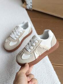 1 Pair Unisex Kids Vintage Patchwork German Training Shoes, Spring/Autumn New Casual Anti-Slip Sports Sneakers - Beige - View 1