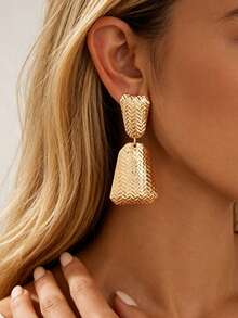 1 Pair Fashionable Versatile Woven Texture Geometric Trapezoid Dangle Earrings For Women, Suitable For Banquet And Party Wear - Yellow Gold - View 1