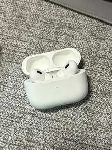 新款高品質無線藍牙耳機，主動降噪 Hi-Fi 音質，長效續航，相容 iOS 與 Android - 查看 13