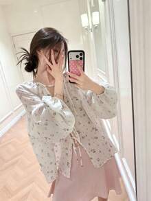 New Women's Spring/Summer Minimalist Elegant Printed Lightweight Cool-Touch Sun-Protective Breathable Blouse - Apricot - View 3