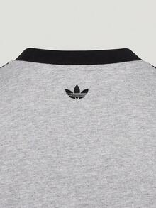Adidas Originals Camiseta de manga corta sin cuello de punto MICKEY WISH camiseta para hombre TK7775 - Gris - Ver 5