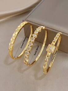 18k Gold Plated Square Grid Gold Bracelet, Women's Bracelet, Designer Jewelry, Charming Bracelet, Luxury Bracelet, High-Quality Luxury Jewelry, Gold Plated Jewelry, Suitable For Daily Wear, Date, Party, Vacation Season, Back To School Season, Summer Jewelry, Beach Jewelry, Women's Beach Accessories, Birthday Gift, Girlfriend Gift, Mother Gift, Bohemian Jewelry - Multicolor - View 10