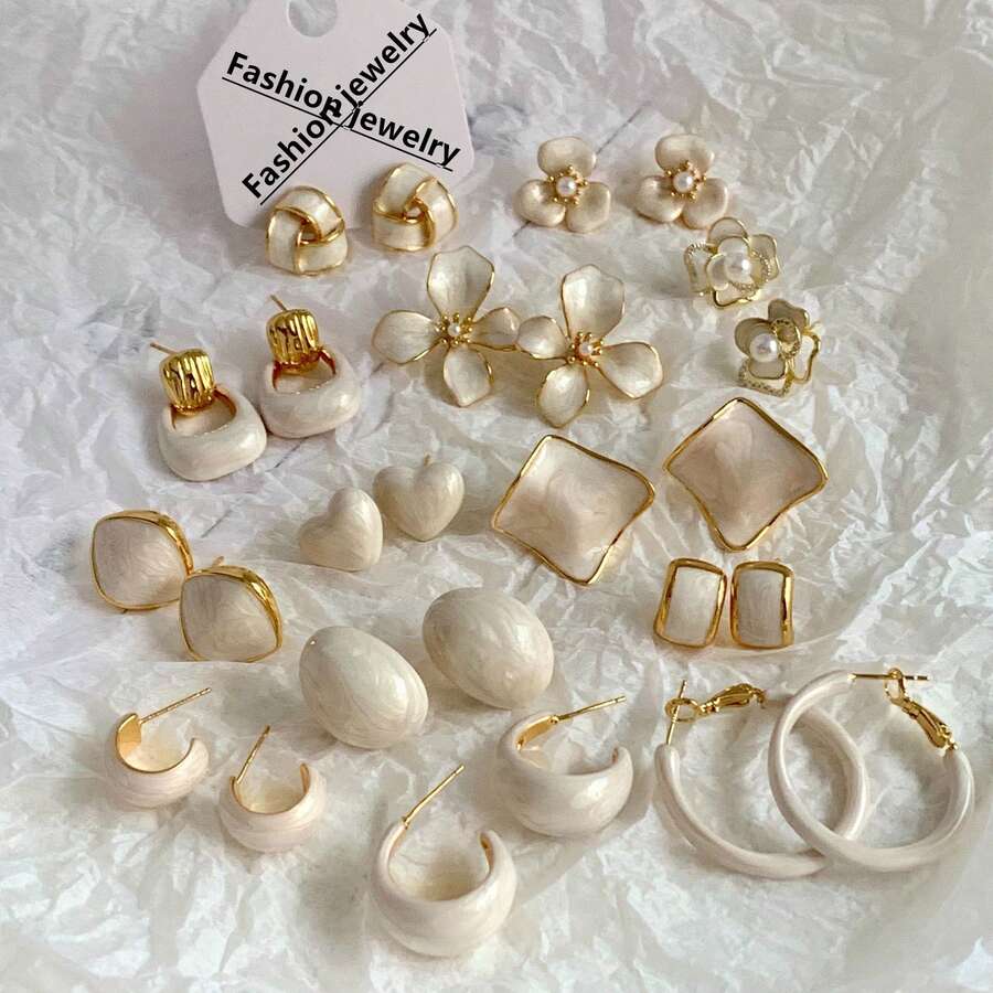 10 buah Anting-anting Koleksi Putih dengan Lapisan Enamel Tetes, Motif Bunga Segar Terbaru untuk Wanita - Emas - View 1