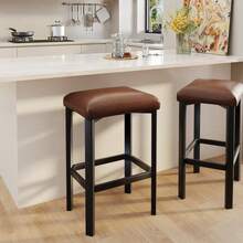 Taburetes de bar de altura encimera de 24 pulgadas, pack de 2 o 4 unidades. Sillas de cocina para zona de desayuno en piel sintética PU, con tapizado acolchado de 2 pulgadas de grosor - Marrón 2 piezas - Ver 5