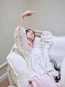 New Women's Spring/Summer Minimalist Elegant Printed Lightweight Cool-Touch Sun-Protective Breathable Blouse - Apricot - View 7