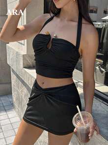 ARA CHIC 女款夏季掛脖綁帶露背短版背心上衣，金屬環鏤空抓皺修身無袖背心，Y2K 夜店街頭風 - 黑色 - 查看 1