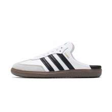 adidas Originals SAMBA OG sandal selop unisex yang stylish, serbaguna, dan nyaman dengan logo Trefoil dan desain blok warna. - Putih - View 3