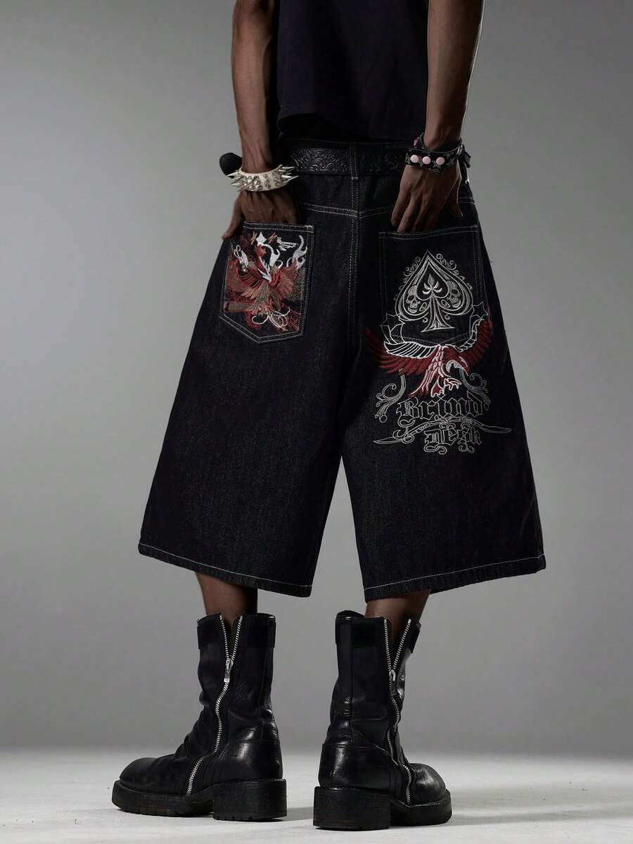HK風男士牛仔短褲,街頭獨特後方刺繡,寬腿百搭休閒(不含腰帶與配件,裝飾性非功能性後口袋) - 黑色 - 查看 1