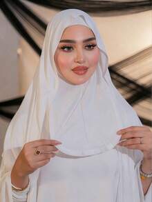 1pc Women's Classic Casual Pullover Instant Chiffon Scarf, Solid Color Comfortable Skin-Friendly Breathable Modal Fabric Neck Warmer Headwrap Scarf Hat With Chiffon Headscarf, Instant Neck Warmer Convenient All-In-One Headwrap Scarf, Suitable For Daily Wear - White - View 3