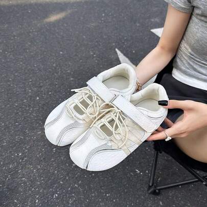 Women's White Hook And Loop Training Shoes, Flat Sole Korean Style All-Season Commute Campus Lightweight Casual Sports Sneakers