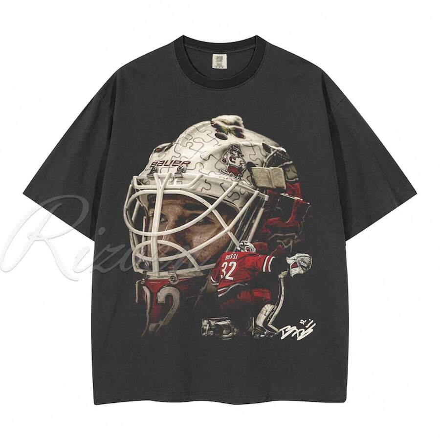 Camiseta vintage de Brandon Bussi con diseño de cabeza grande, estilo de los 90, diseños de jugadores de hockey y patinadores sobre hielo. - Negro - Ver 1
