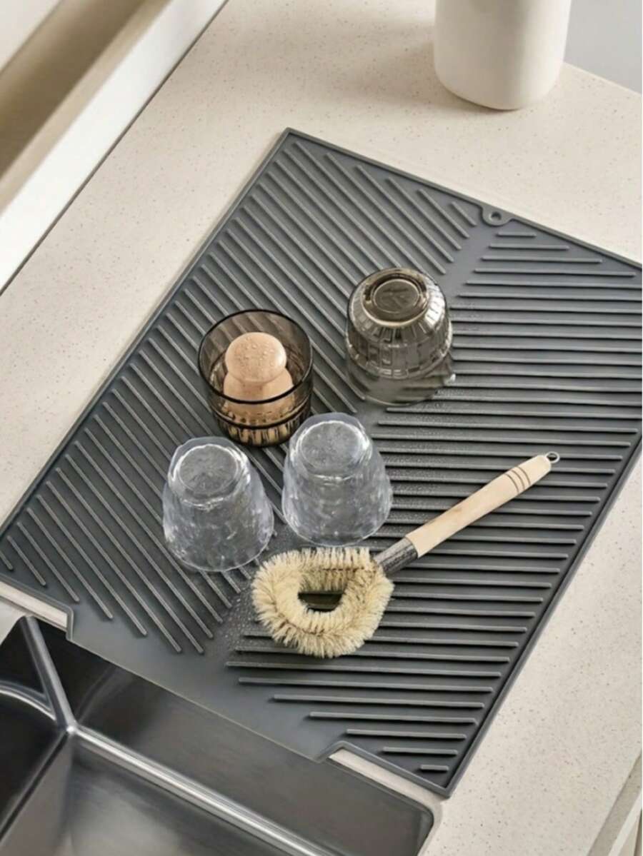 Large Silicone Dish Drying Mat, Foldable Kitchen Drying Mat, Dish Drainer Mat, Sink Non-Slip Drying Mat, Heat-Resistant, Shock-Absorbing, Noise-Reducing, Tabletop Heat-Resistant Mat, Foldable And Rollable For Easy Storage, Kitchen Essential, Kitchen Decor. Halloween, Christmas, Best Gift For Women. Kitchen Gadget; Tabletop Accessory