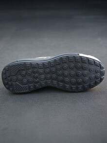 Men Tennis & Racquet Sport Shoes - Black - View 6