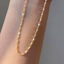 1pc Fashionable Exquisite Water Wave Chain Design Collarbone Necklace, Stainless Steel Gold 2mm Water Wave Chain Simple Elegant Necklace, Unisex Daily Versatile Jewelry Accessory - Gold - View 4