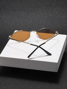 1 Pair Men's Retro Geometric Frame Sunglasses, Perfect Blend Of Modern Style And Vintage Charm, Suitable For Beach Parties, Street Photography, Music Festivals, Fits All Face Shapes - Multicolor - View 4